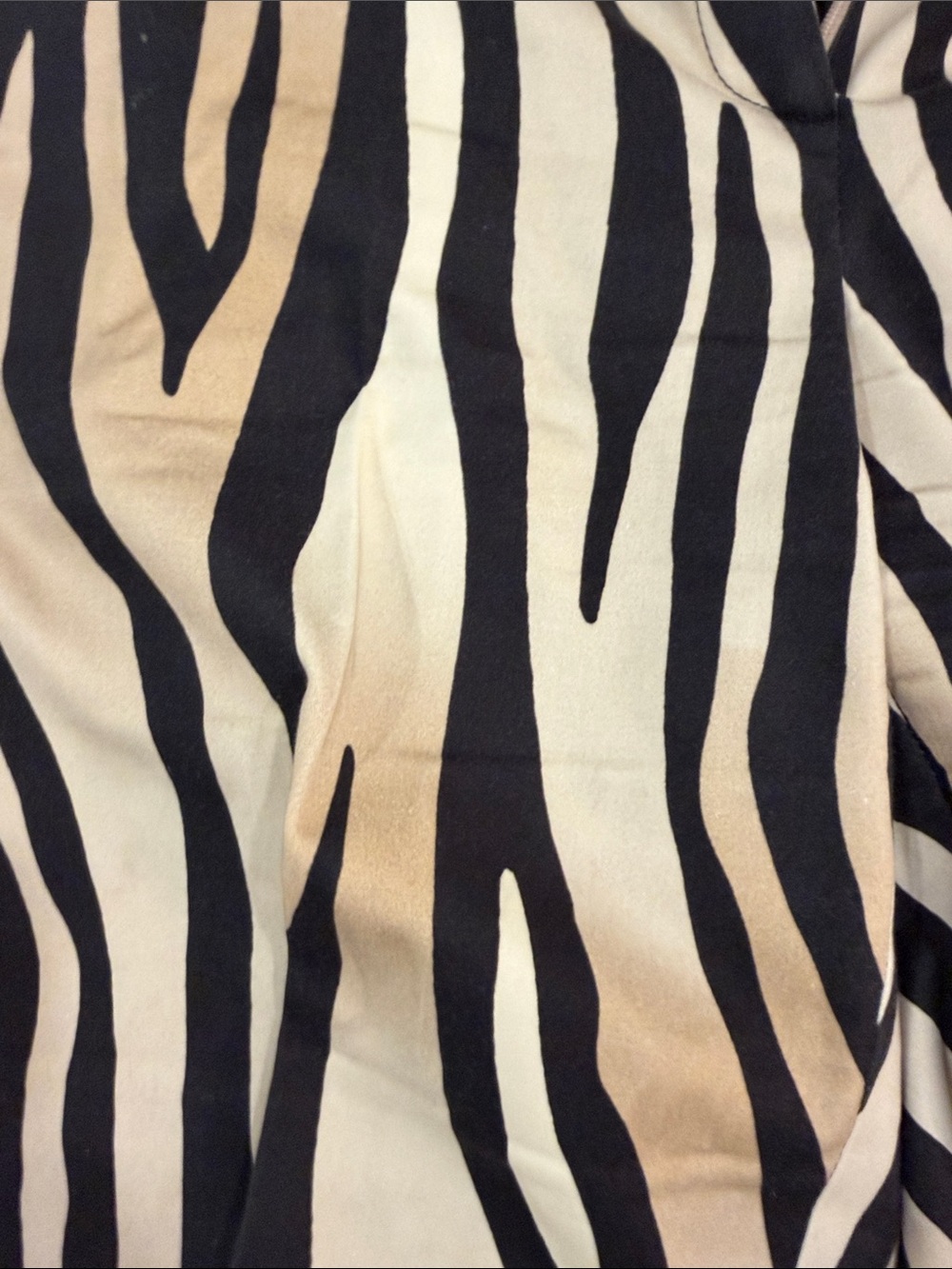 St. John women’s used  Zebra-Print Pants in Beige and Black - Picture 3 of 3